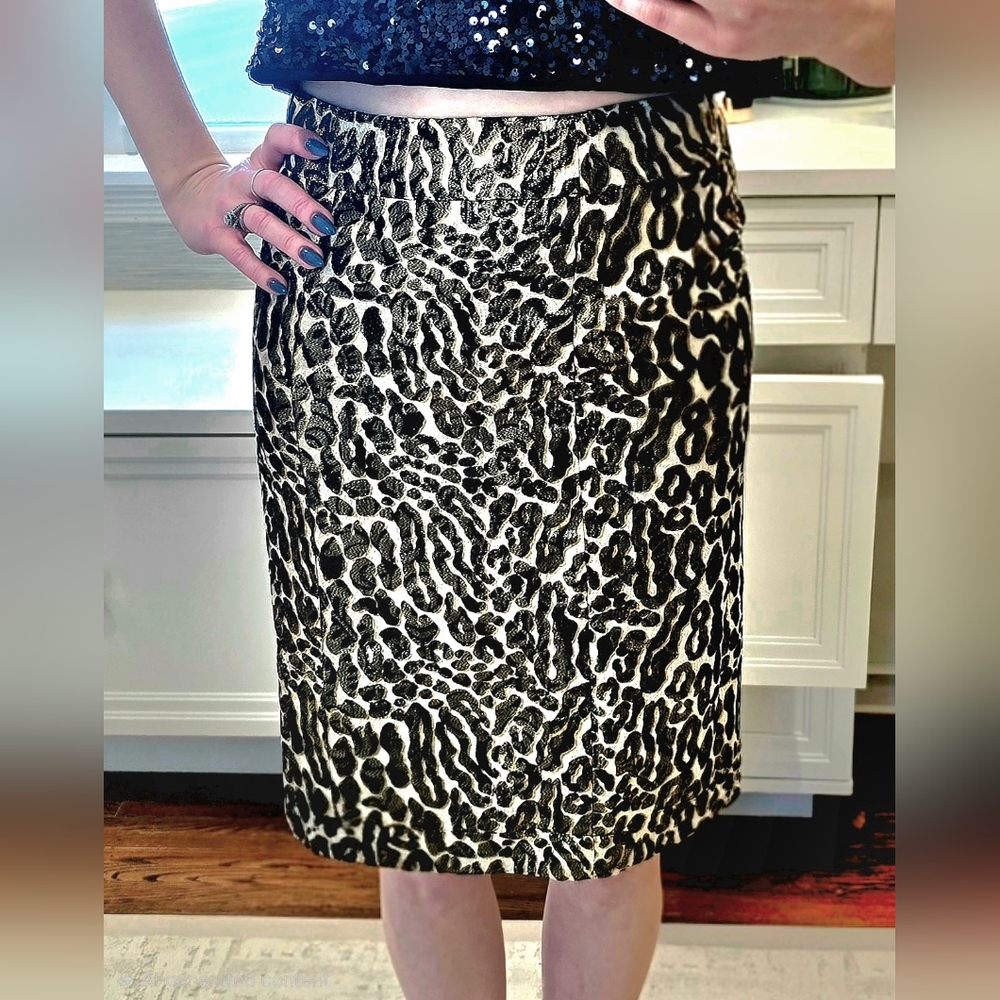 NWT Tory Burch Black and Cream Animal Print Pencil Skirt. GLAM!